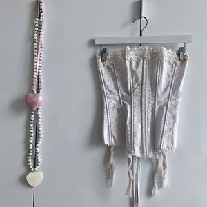 GRENIER Vintage Corset Style No. 6122 32" Guêpière Thong Set Of 2 White